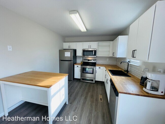 Foto del edificio - 3 br, 2.5 bath House - 4 Oakview Court