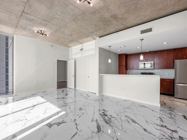 Foto del edificio - 5925 Almeda Rd