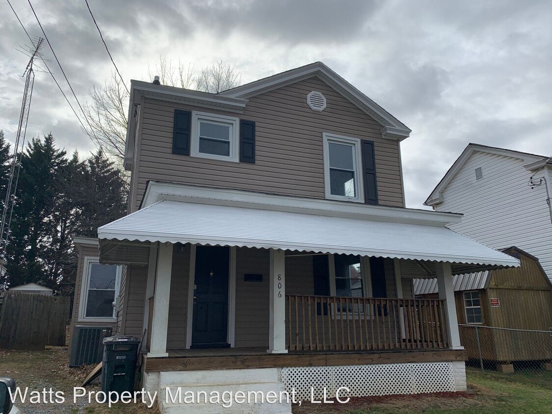 Primary Photo - 2 br, 2 bath House - 806 Erskine Ave