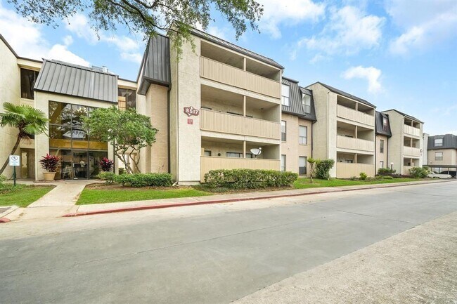 Foto del edificio - 8517 Hearth Dr