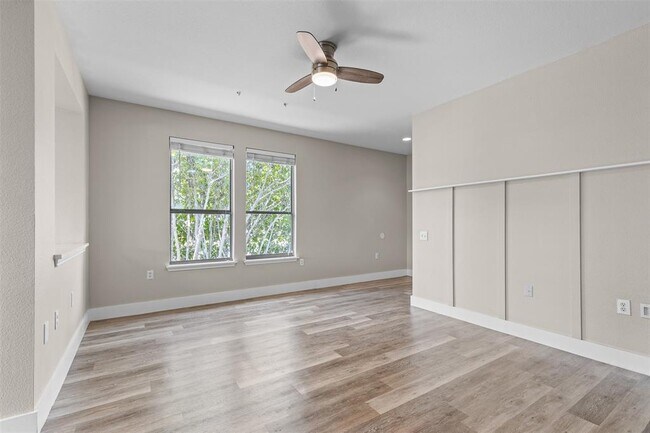 Foto del edificio - 5501 S Hearsey Dr