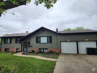 Building Photo - 7815 Grover St