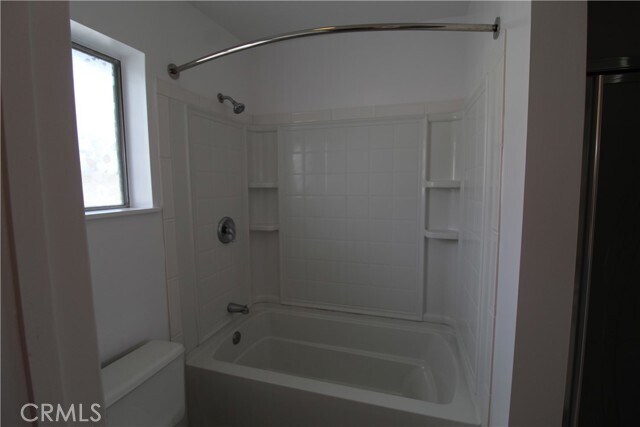 Building Photo - 9664 Durham Dr