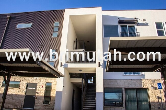 Foto del edificio - 3225 S 900 E