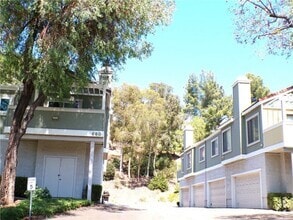 Building Photo - 680 Golden Springs Dr