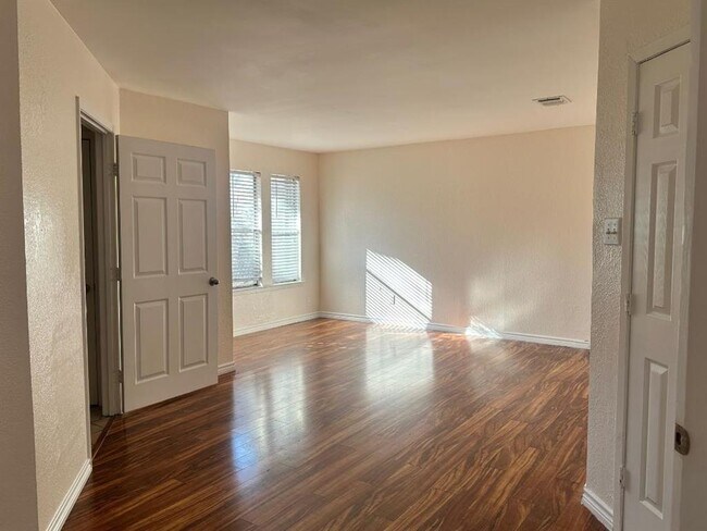 Foto del edificio - 12005 Bobcat Trail