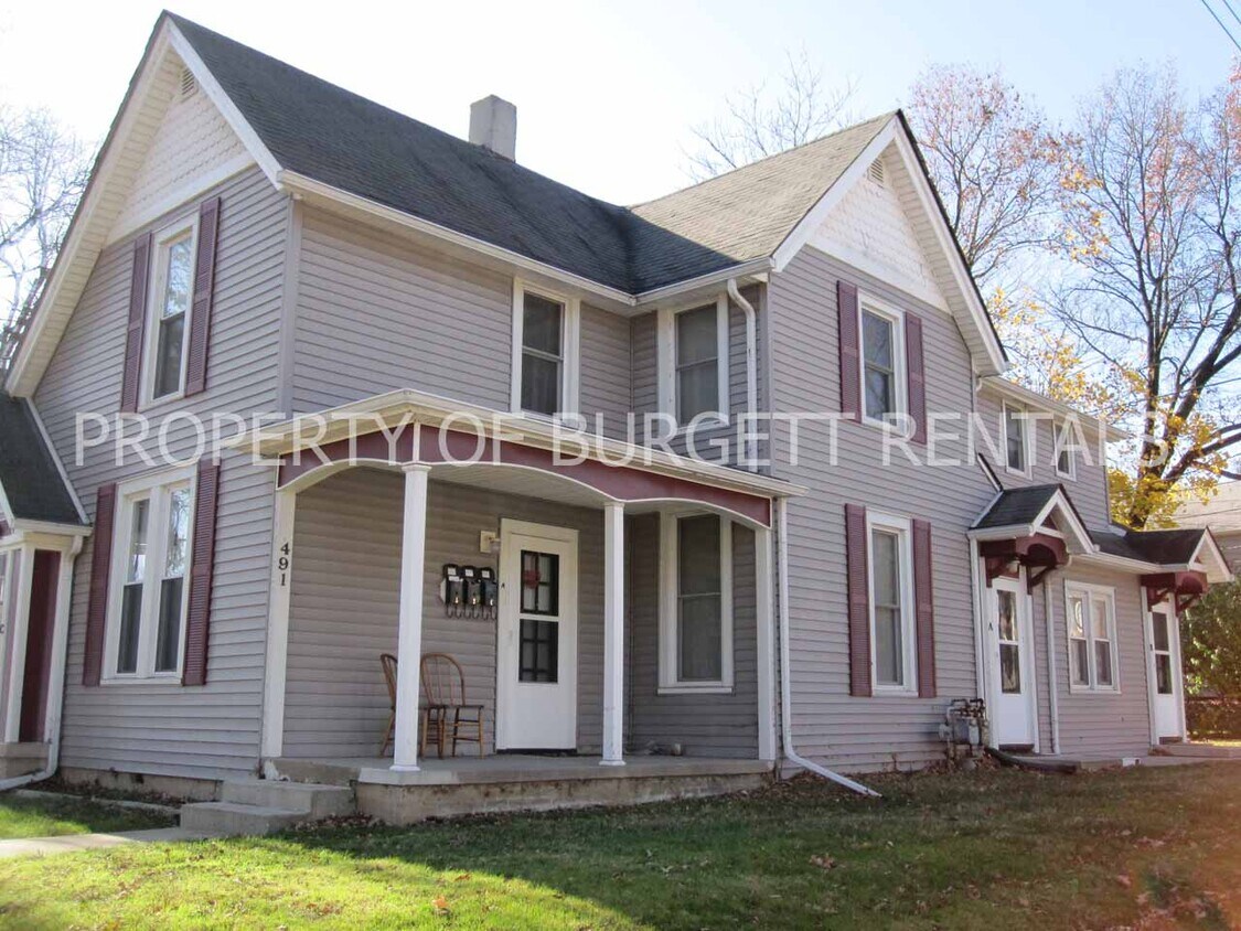 491 Robinson St Unit B, West Lafayette, IN 47906 Apartments in West