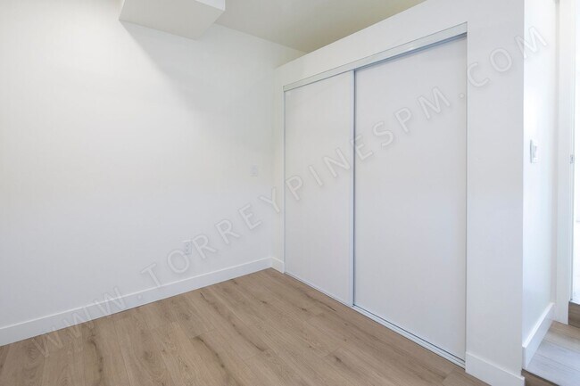 Foto del edificio - Remodeled Ocean Beach 1 Bedroom on Del Mar Ave ~ ALL UTILITIES INCLUDED!