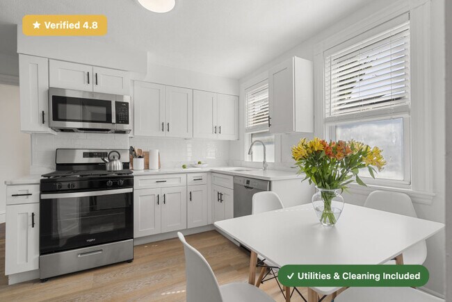 Foto del edificio - Furnished Bedroom in Jamaica Plain