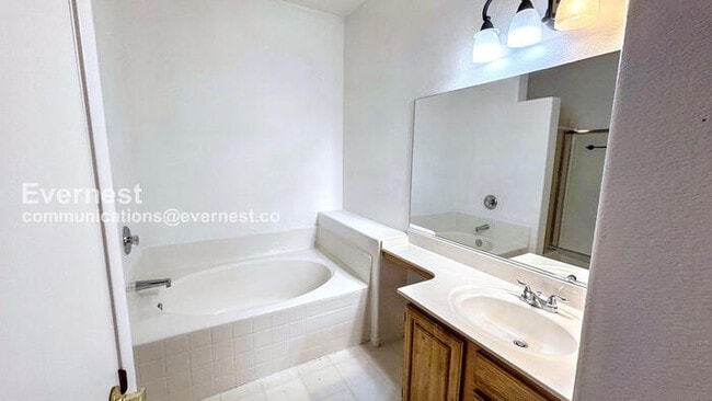 Foto del edificio - 5655 E Sahara Ave