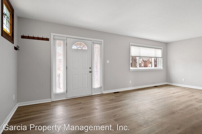 Foto del edificio - 3 br, 2 bath House - 5421 Nottingham Ave.
