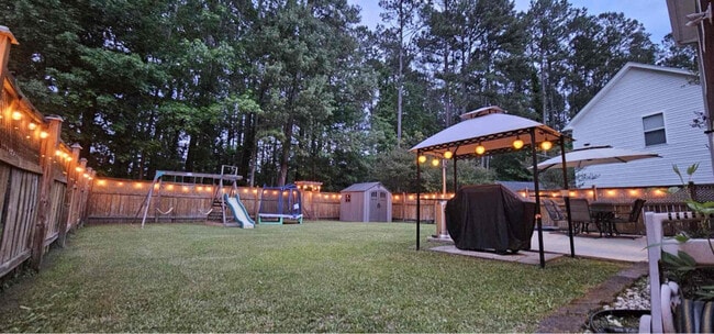 Building Photo - 272 Woodbrook Way