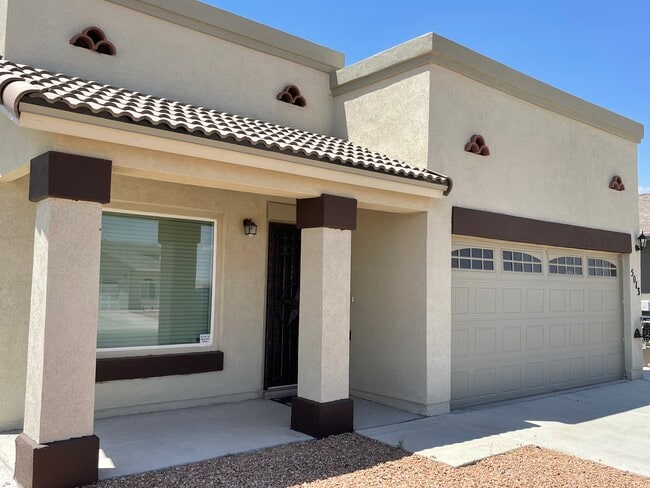 Building Photo - 5013 Joe Castillo St