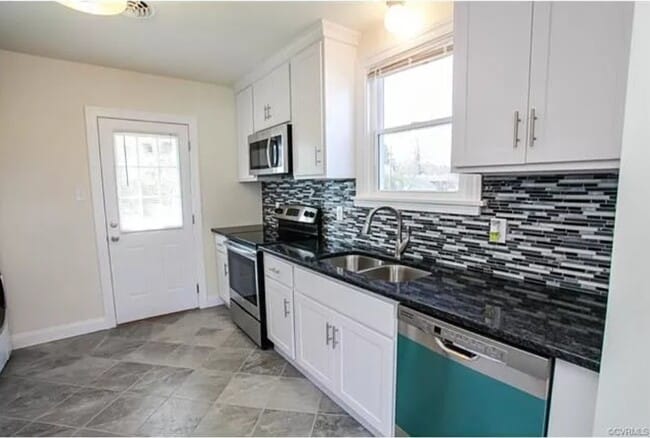 Building Photo - 2316 Carlisle Ct
