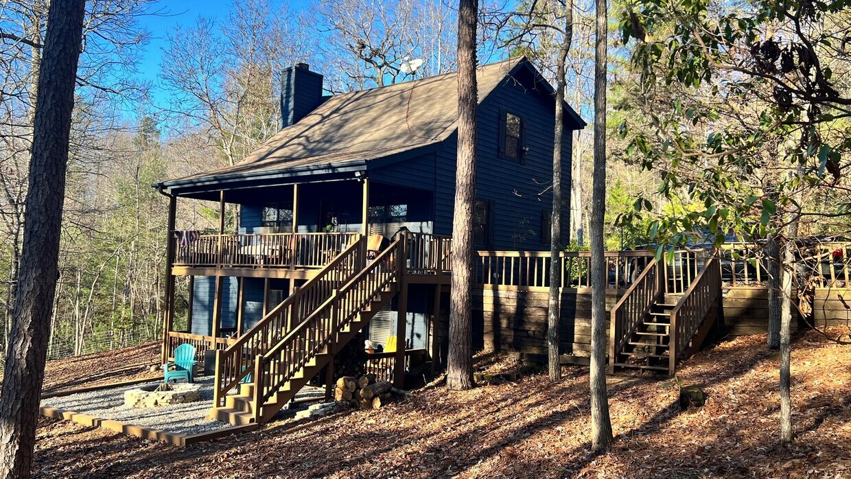 Primary Photo - 158 Justa Rd