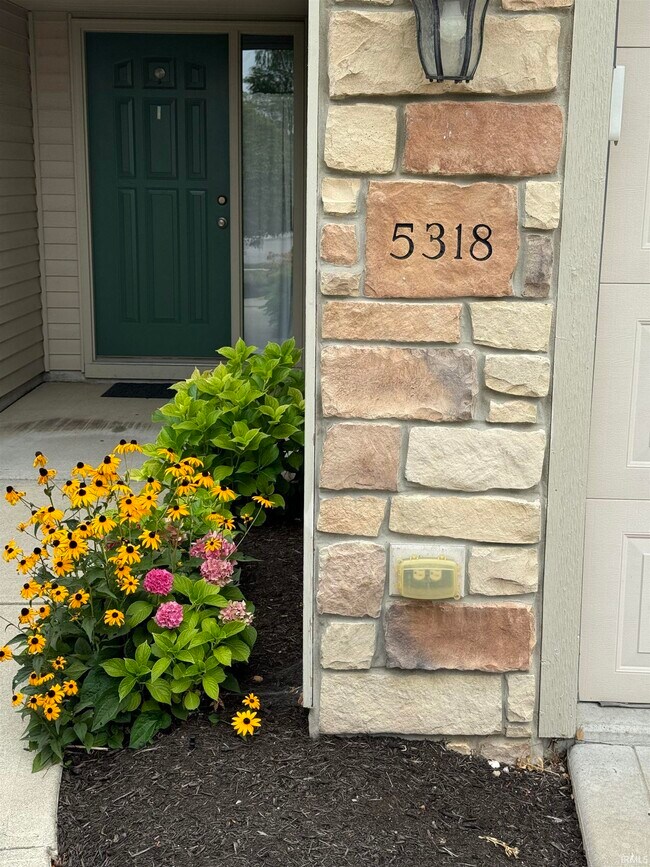 Building Photo - 5318 Blossom Ridge