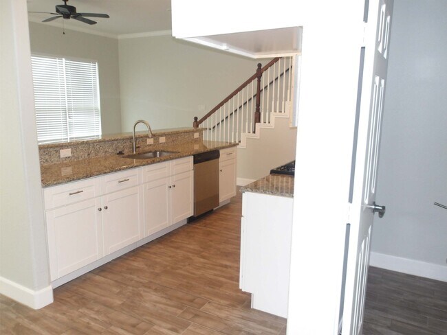 Foto del edificio - 2138 Abiding Grace Ct