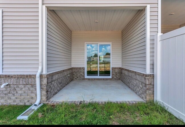 Foto del edificio - 1672 Manuka Ln