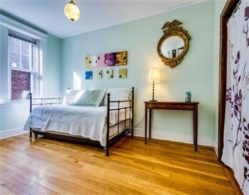 3 Large Bedrooms with Closets - 32 Summit Ave