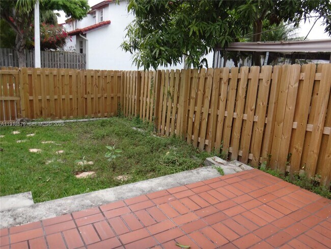 Foto del edificio - 20806 SW 83rd Ave