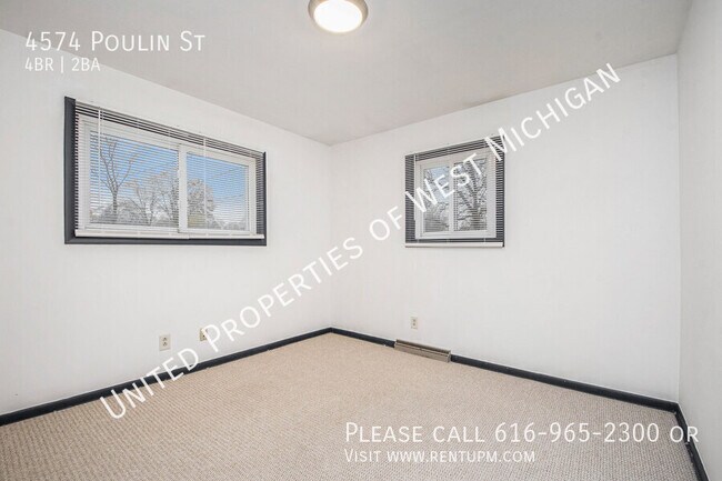 Building Photo - Available Now | 4 Bedroom 2 Bath Single Fa...