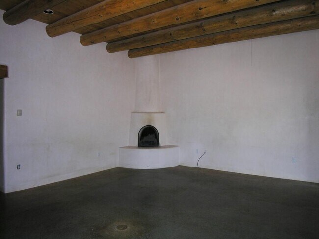 Foto del edificio - 530 Lolita St