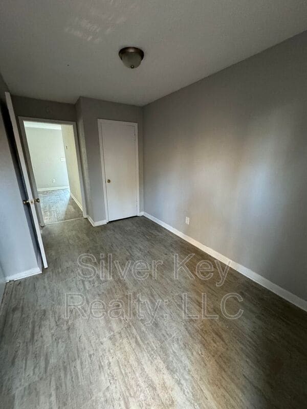 Building Photo - 130 Watts Rd