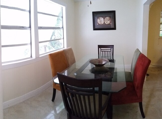 Dining room - 23 Lycaloma Ave