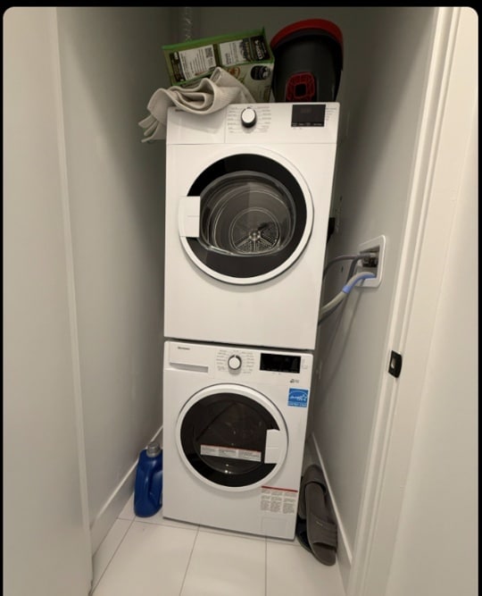 Photo du bâtiment - 308 Jarvis St