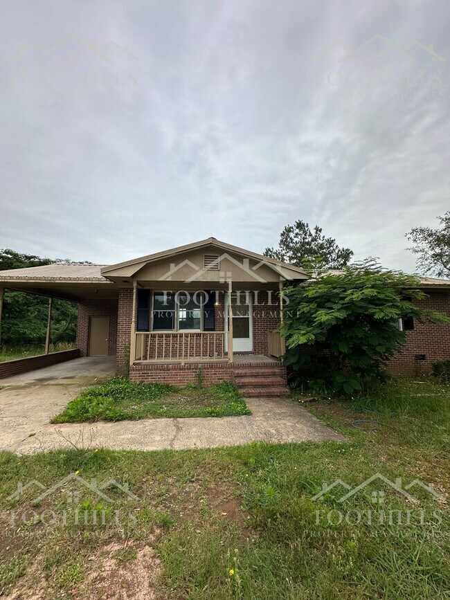 Foto del edificio - 3-Bed Home with Open Layout & Patio in Pelzer