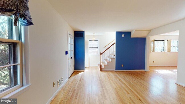 Foto del edificio - 3202 Stephenson Pl NW