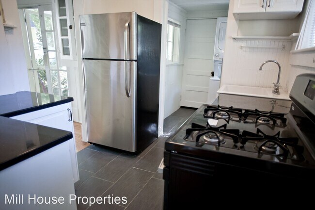 Foto del edificio - 3 br, 1 bath House - 502 North Street