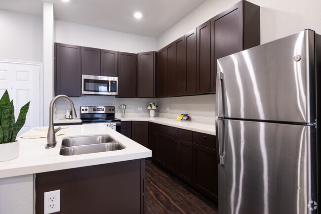 Interior Photo - Pines at Frazier