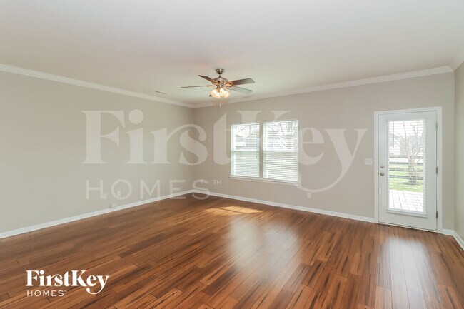 Foto del edificio - 129 Fesperman Cir