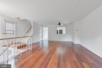 Building Photo - 7353 St Thomas Loop