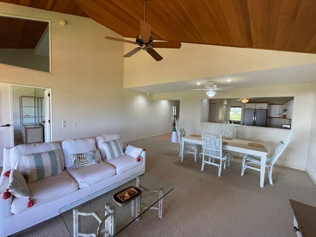 Building Photo - Partially Furnished 2 Bedroom/2 Bath at The Masters!