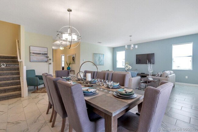 Foto del edificio - 1576 Maidstone Ct