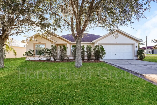 Foto del edificio - 702 Cockatoo Ct