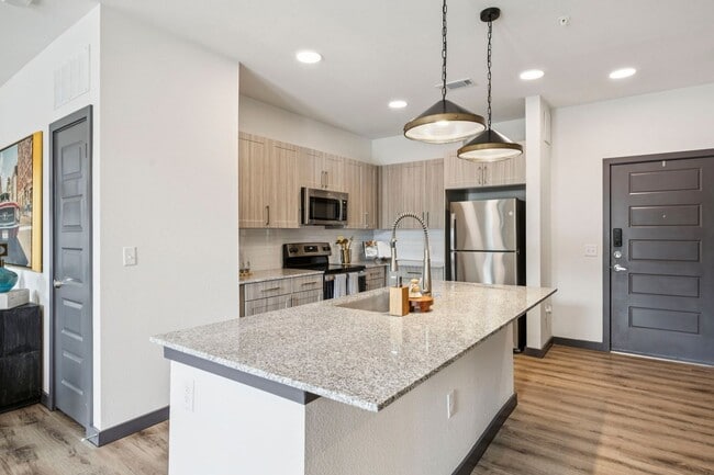 Interior Photo - Windsor Apartments