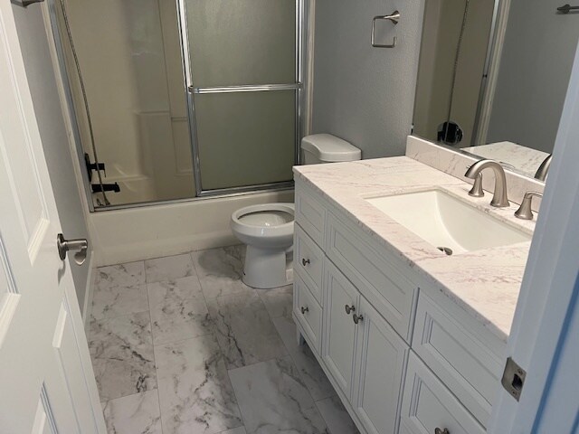 Baño del segundo piso - 440 S 312th St - Garage Top