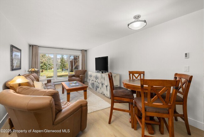 Foto del edificio - 294 Snowmass Club Cir