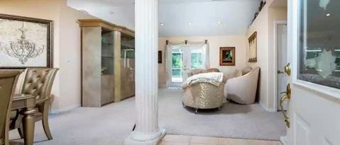 Building Photo - 2006 Macaris Ave