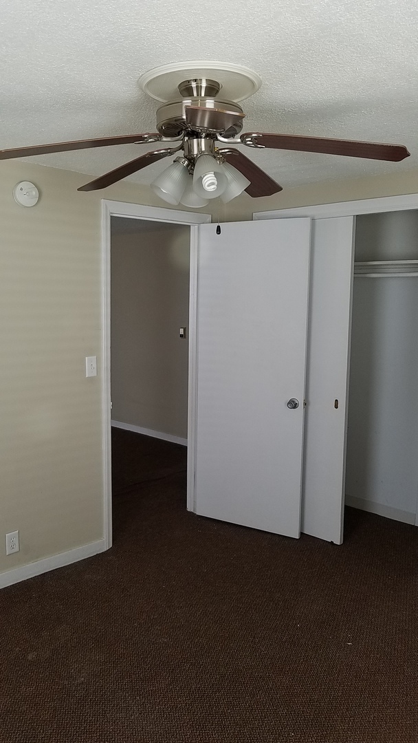 Foto del edificio - Downtown Plainfield - Rare Opportunity!