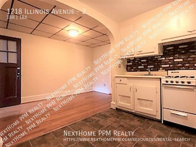 Foto del edificio - 1 Bedroom in Heart of Dormont Great with c...