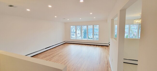 Foto del edificio - 87 Sterling Ave