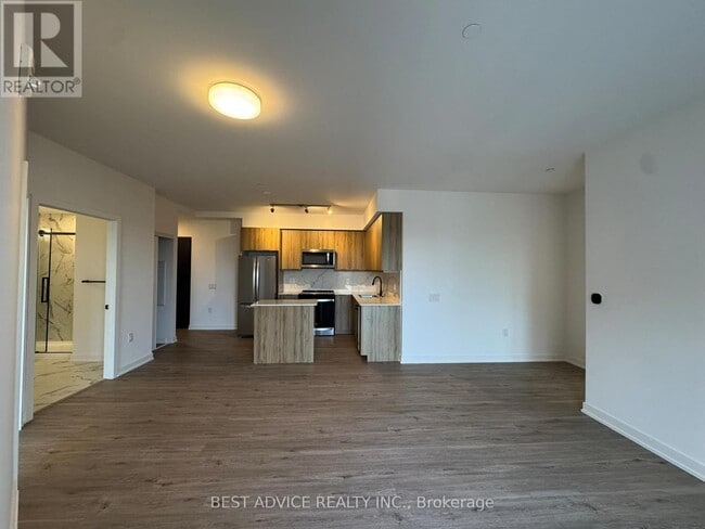 Building Photo - 56 Lakeside Ter