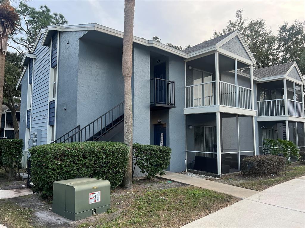 Foto principal - 3827 Crows Nest Dr