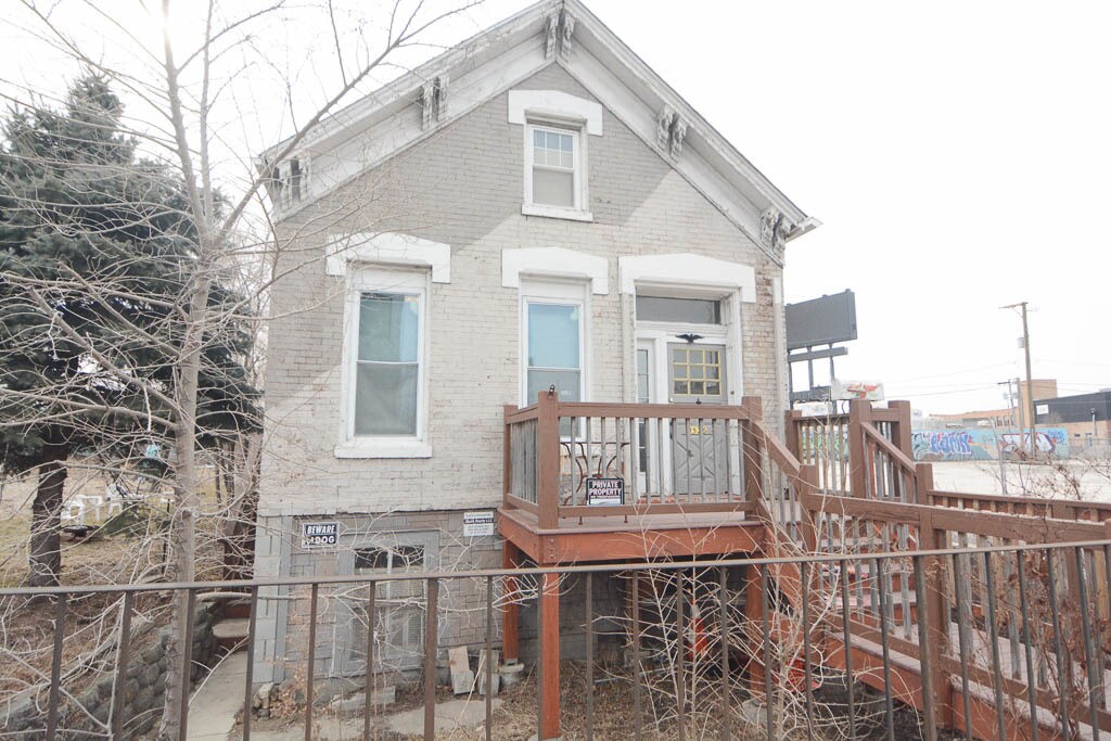 Primary Photo - 1526 N Elston Ave