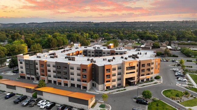 Building Photo - Avenue C Apartments