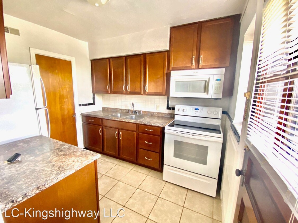 Primary Photo - 6010-6020S S Kingshighway Blvd